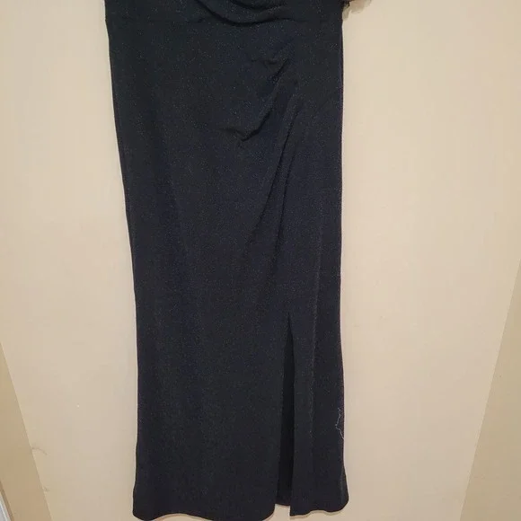 Alex Evenings Black Metallic Ruched Gown Dress with Embellished Sleeves Size 12